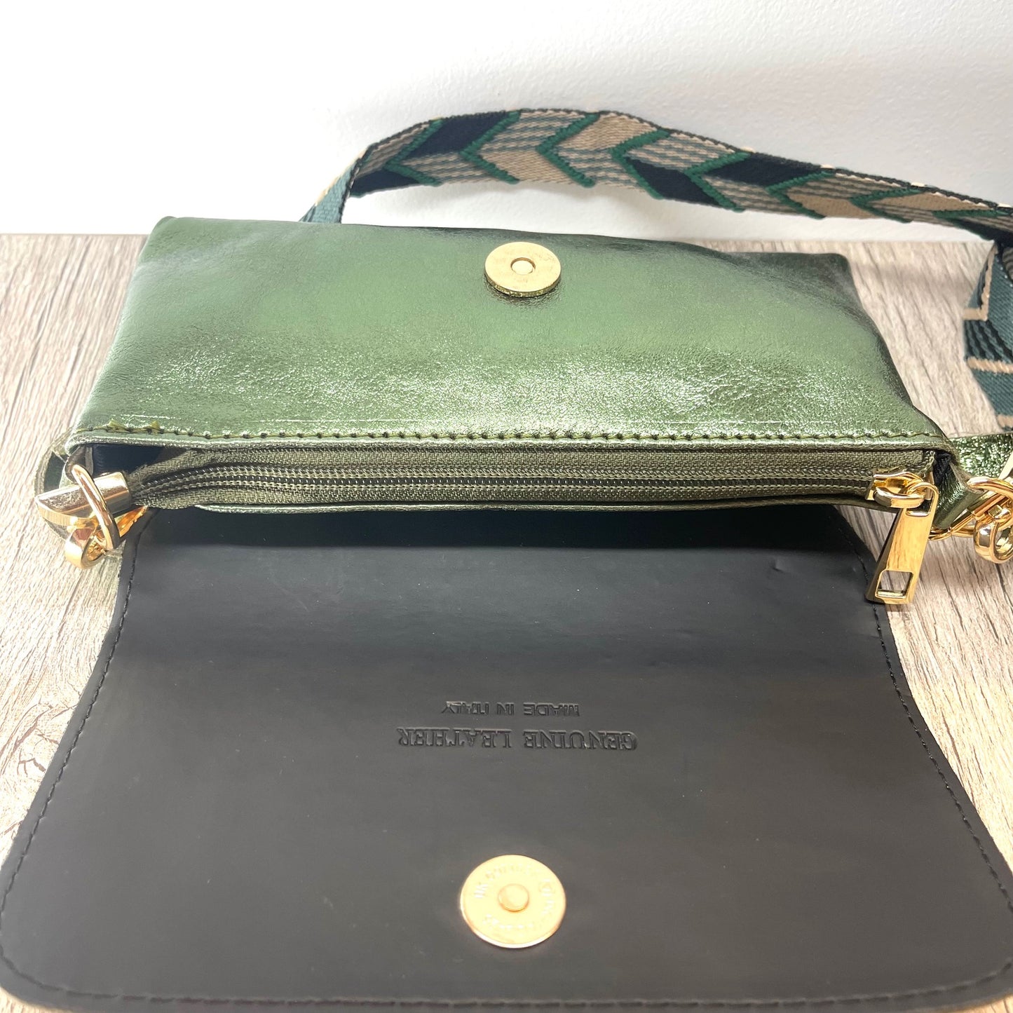 Bolso verde metalizado