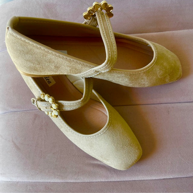 Merceditas Beige