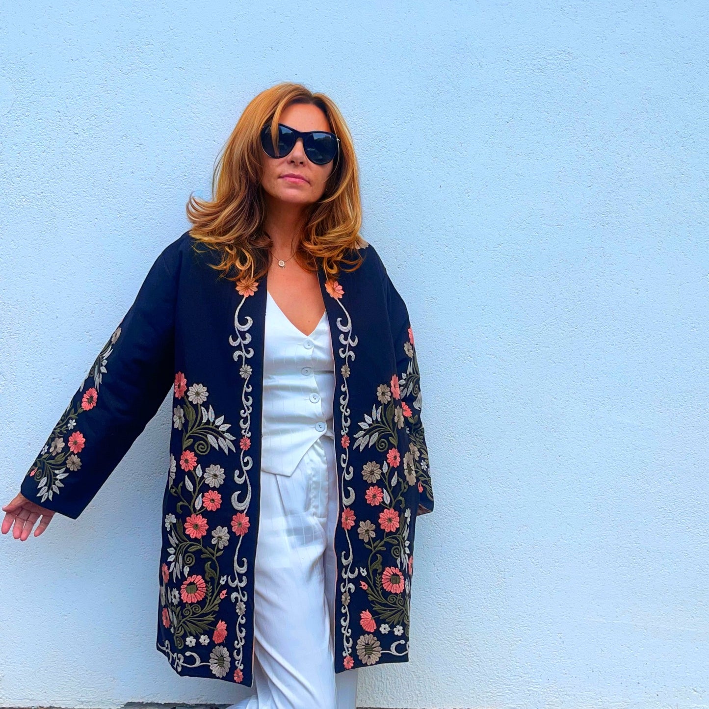 Chaqueta Suzani negra